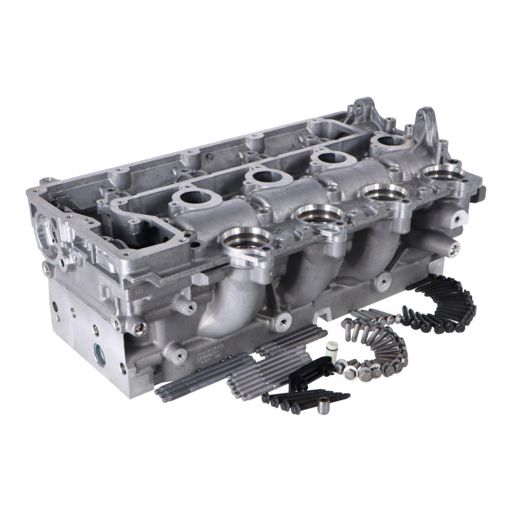 Cylinder head, exch Volvo (8252347)