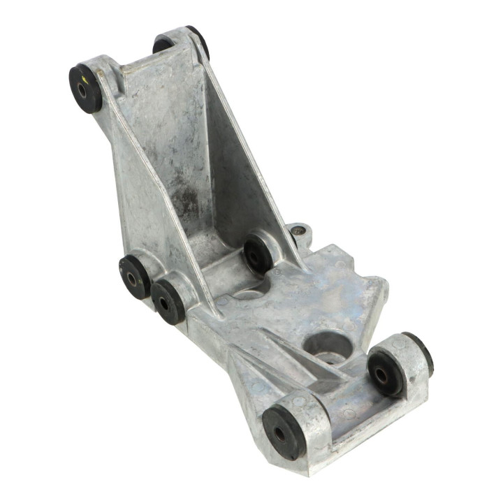 Bracket Volvo (6842367)