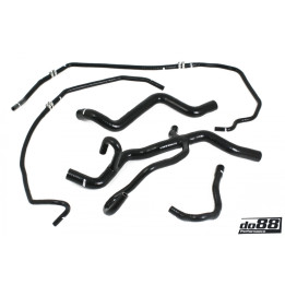 Volvo C30/C70/S40/V50 Turbo automatyczny 04-13 przewody układu chłodzenia czarny