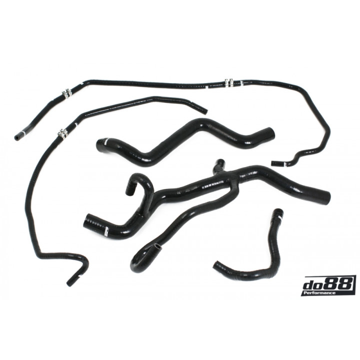 Volvo C30/C70/S40/V50 Turbo automatyczny 04-13 przewody układu chłodzenia czarny