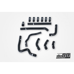 Przewody odpowietrzające skrzynię korbową Audi RS6 C5 2002-2004-Czarny