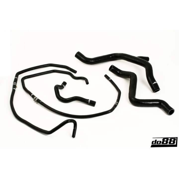 Volvo C30/C70/S40/V50 Turbo 04-13 przewody układu chłodzenia czarny